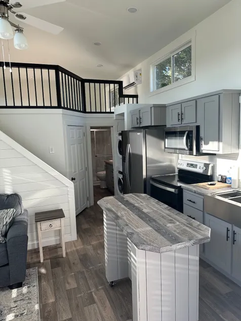 Willow Retreat - Image 1