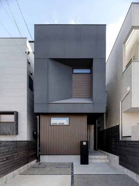 Spacious Modern Nagoya House for Families - Image 1