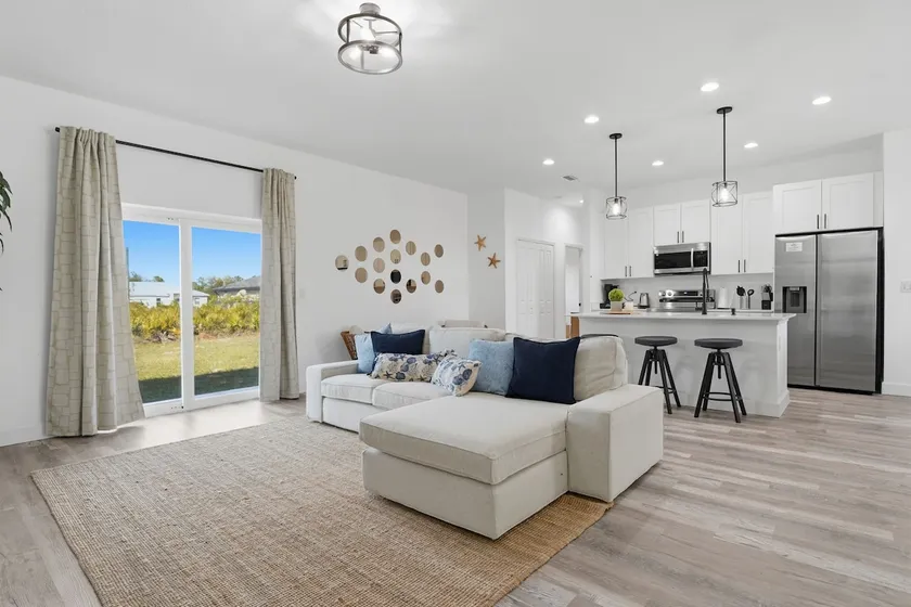 Beautiful Vacation Home in Port Charlotte - Image 1