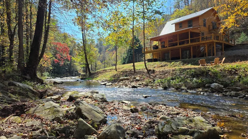 Riverside: Modern Creekfront Log Cabin, Built 2025 - Image 1