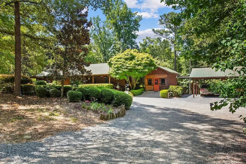 ​The Dodi Ranch: Main Cabin on 6 Acres - Image 1