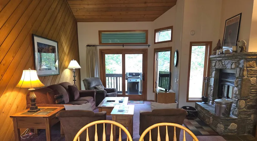 Snowcreek Resort Vacation Rental 456 - Image 1