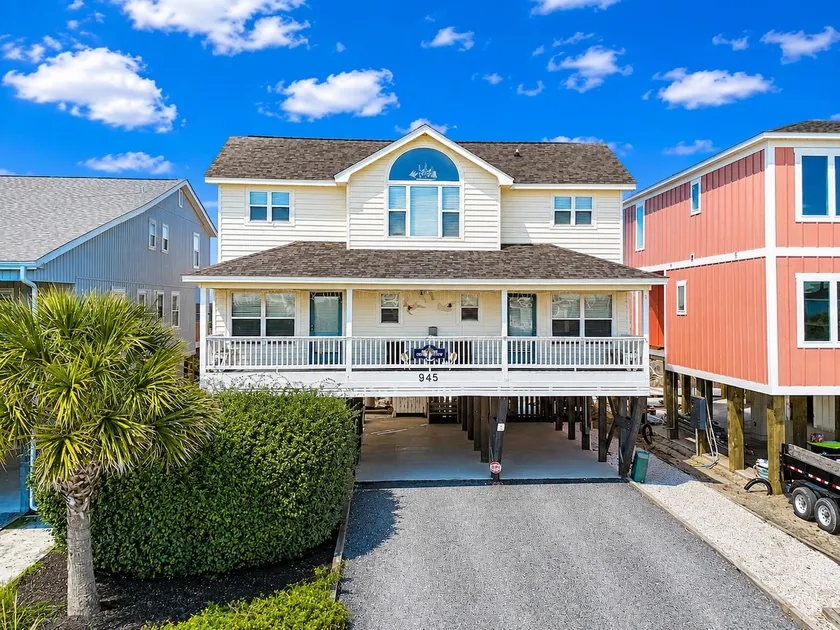 Oceanfront luxury, private pool & beach access! - Image 1