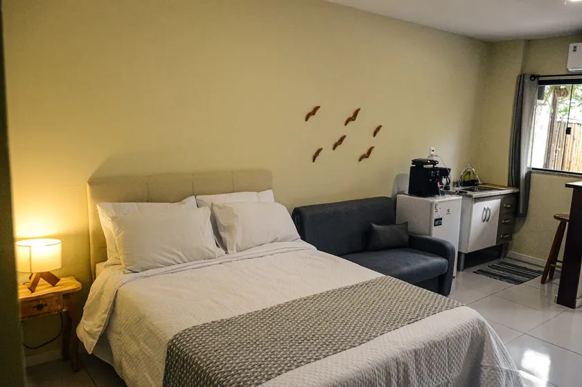 Corner retreat - house 2 - Image 1