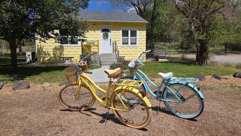 Lemon Drop Cottage | Parkside Living + Adventure - Image 1