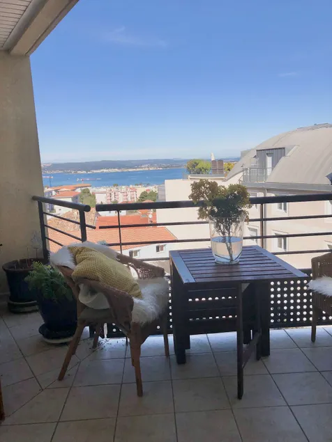 Cozy apartment with a stunning view! - Image 1