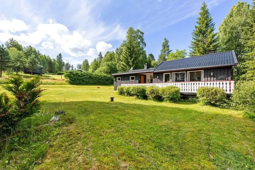 Beautiful cabin with all amenities for rent - Image 1