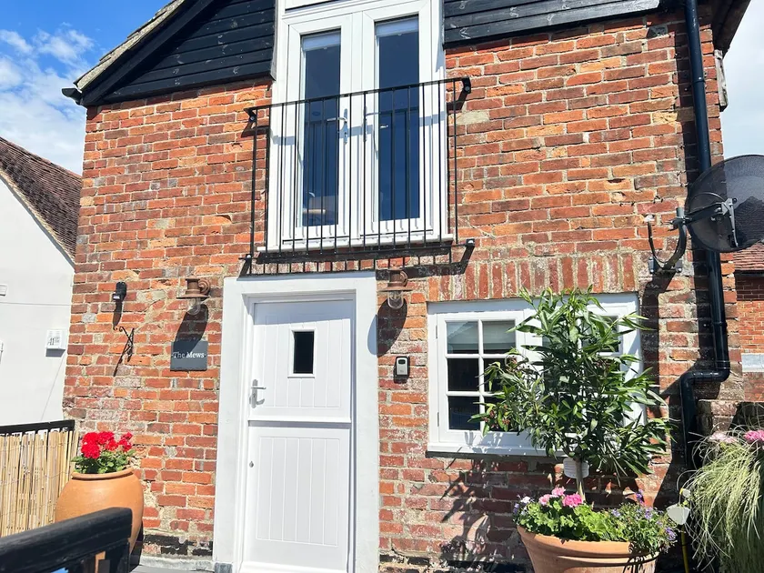 The Mews, Petworth - Image 1