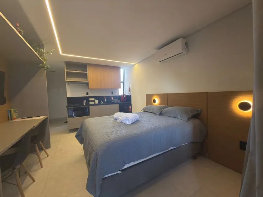 Lindo Studio com rooftop e piscina - Image 1