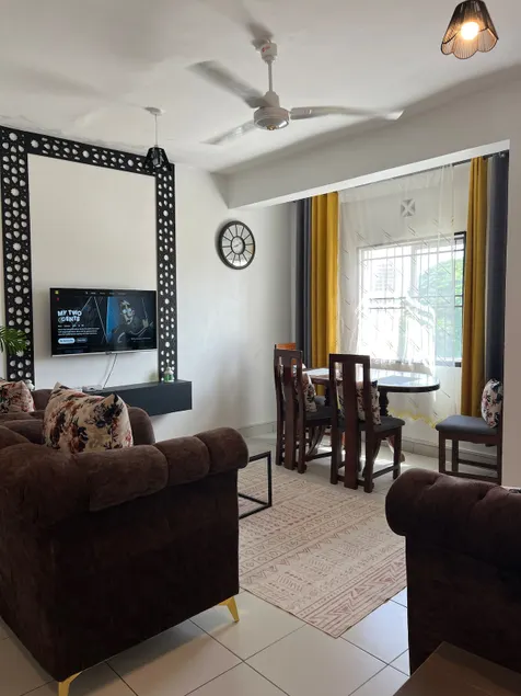 Modern 3 Bedroom fully furnished Apartment, All Rooms AC at Buxton Point, Mombasa, Kenya - Image 1