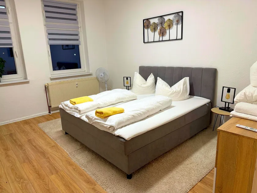 Cozy apartment right at the train station - Image 1