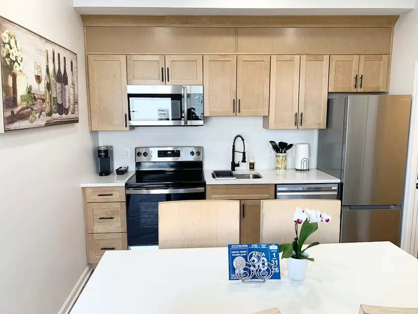Comfy Cozy 2BD/1.5BA apt in Federal Hill - Image 1