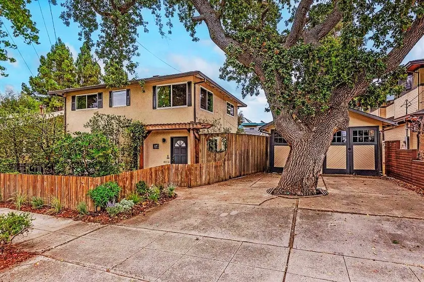 Walk to Castro | Family Friendly 3BR Mountain View - Image 1