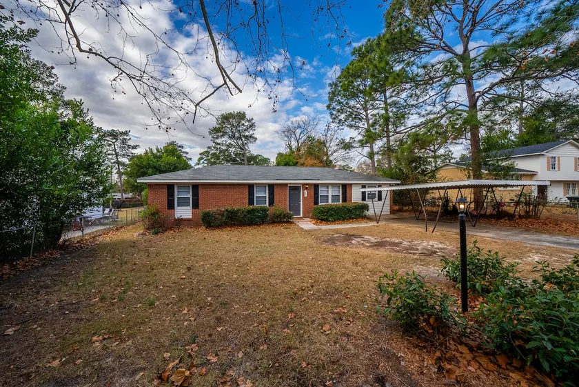Charming Bungalow minutes from downtown Columbia - Image 1