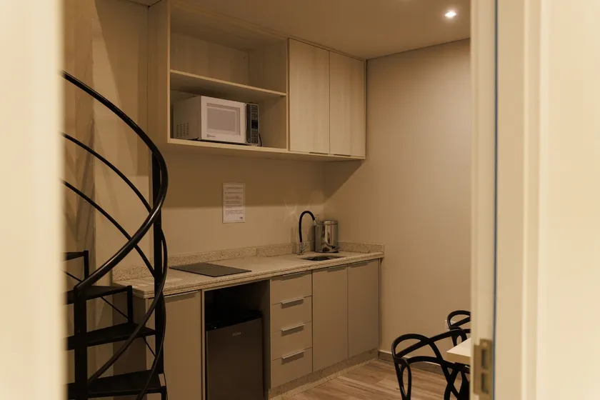 Lou Studio Urban Mezzanine - Image 1