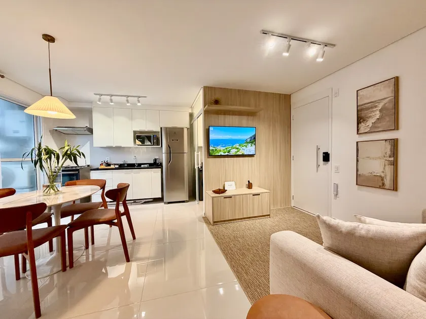 5B 2-bedroom apartment near the mall and USP - Image 1