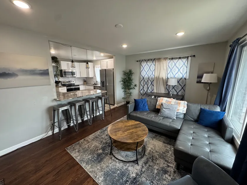 4 King Beds! Pet friendly! Fast Wi-Fi! - Image 1
