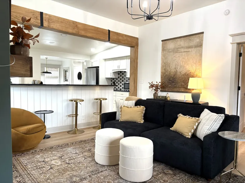 Peaceful Modern Retreat Minutes from the ARK & NKy - Image 1