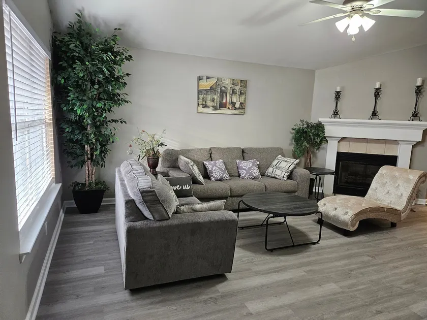 Comfortable stay in Benton - Image 1