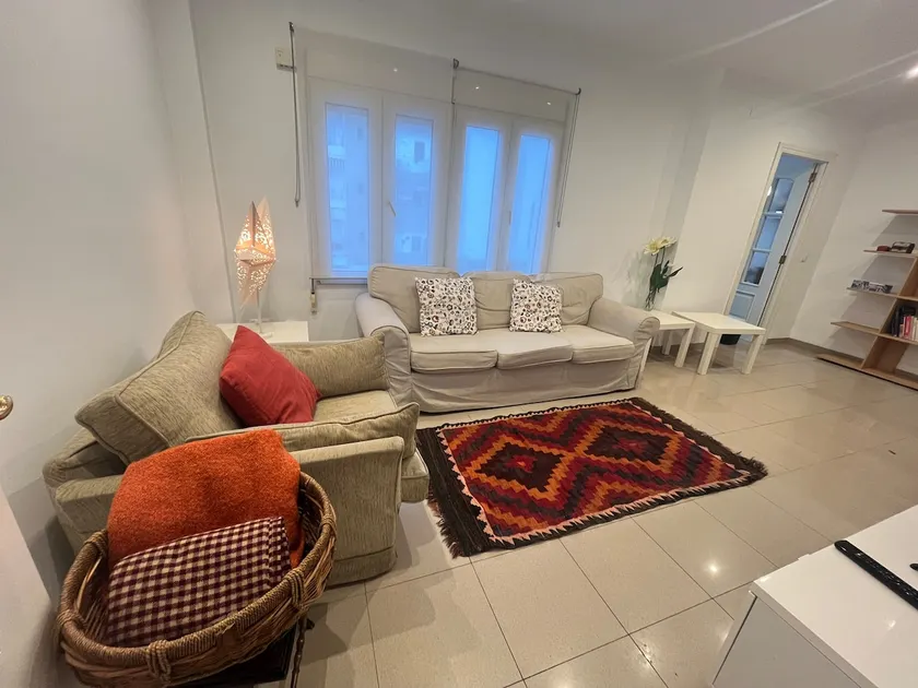 Ruzafa, 110m2, brigth, conditioned air - Image 1