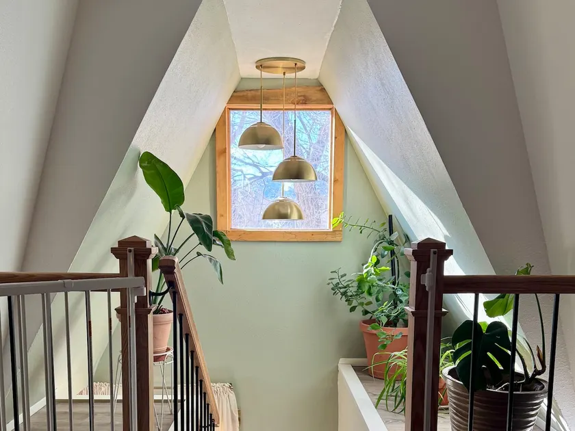 Buena Vista Birdhouse - Image 1