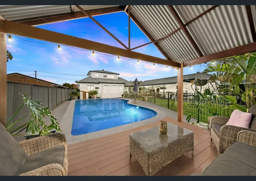 Modern Retreat • Pool, Cinema • Near Wineries - Image 1