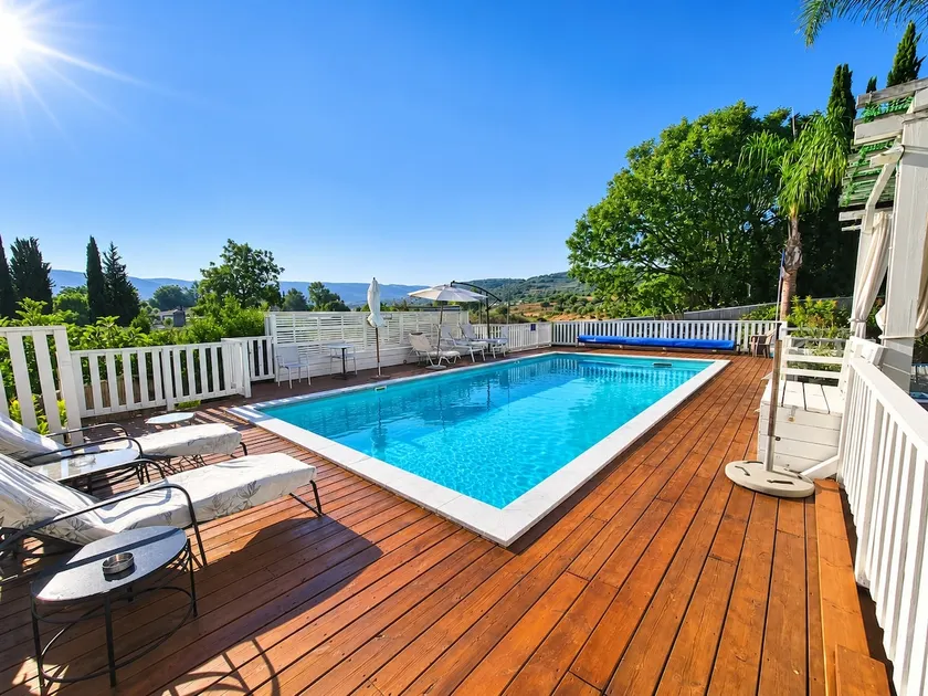 Villa Maksim BeHosen-a villa with a swimming pool - Image 1