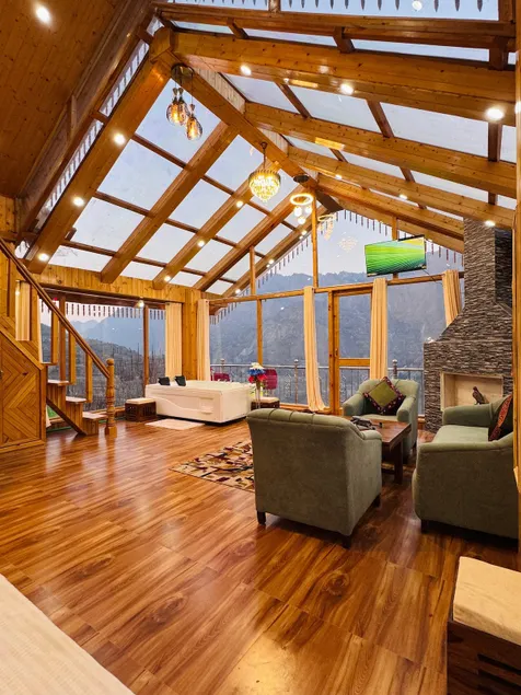 Hill Top Glass-House, Amar Cottage - Image 1