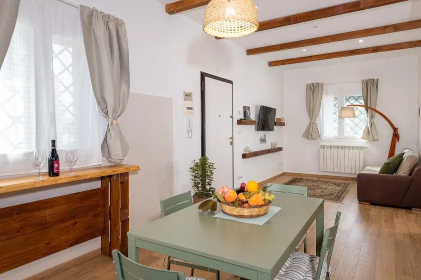 Agata's House - Image 1