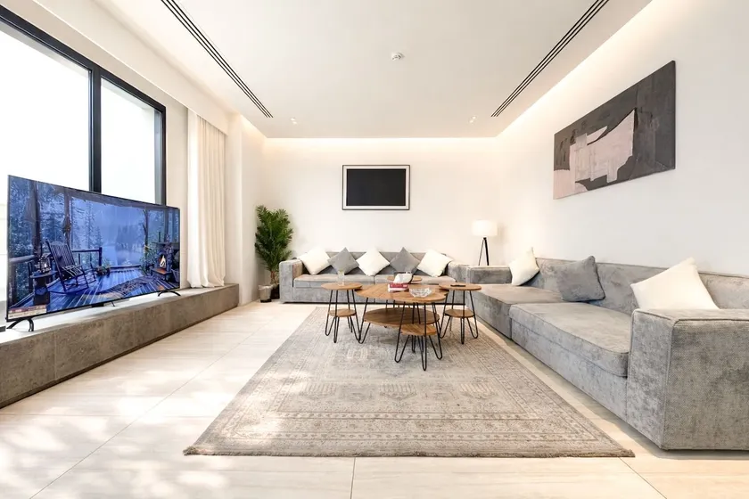 Abt 3BR | An Narjis with jacuzzi & out area 10 - Image 1