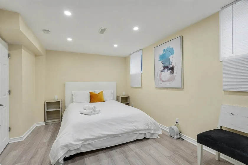 Beautiful Private Basement Suite in Nepean Ottawa - Image 1