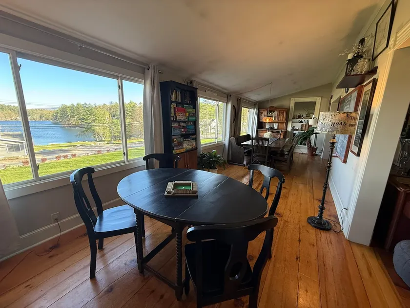 Family Retreat in Wolfeboro: 5BR/3BA, Lake Views - Image 1