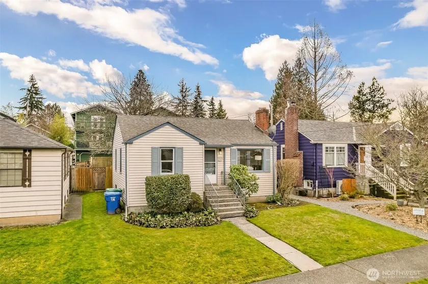 Family‑Friendly 3BR in Seward Park • Walkable - Image 1
