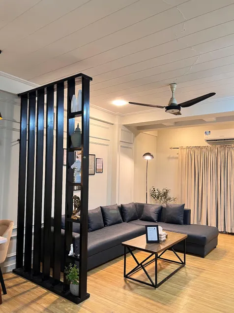 Designer 1 bedroom , self check-in , pool & sauna - Image 1