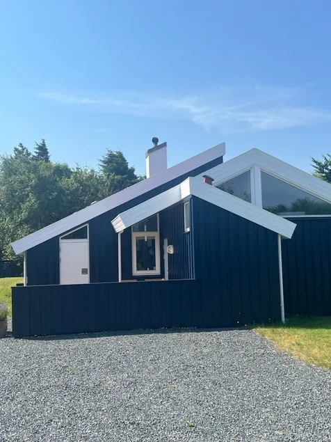 Nice cottage - close to attractive beach - Image 1