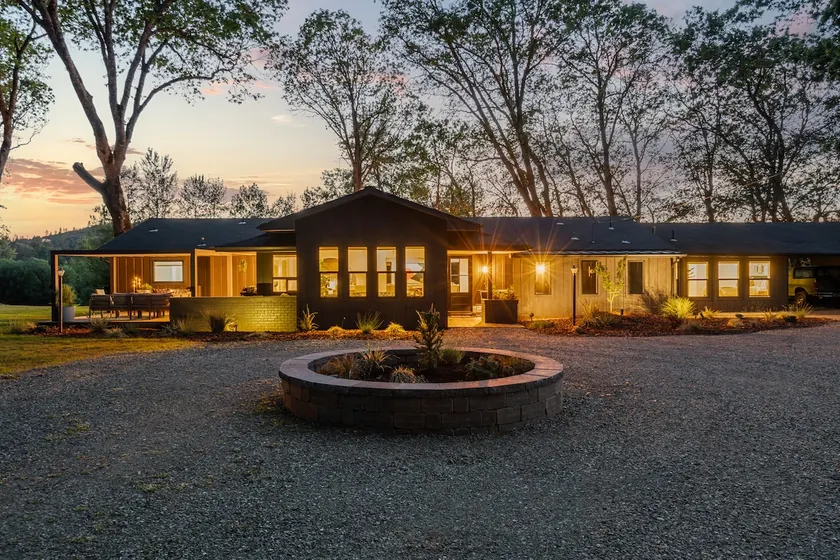 The Trout House - Modern Home with Swimming Pond - Image 1