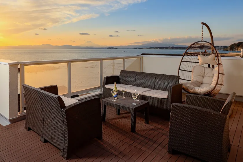 A view of the sunset and Mt. Fuji from the rooftop | A special room by the sea in Hayama (Room A) - Image 1
