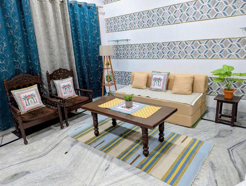 Excel Stays: A flat near railway station & airport - Image 1