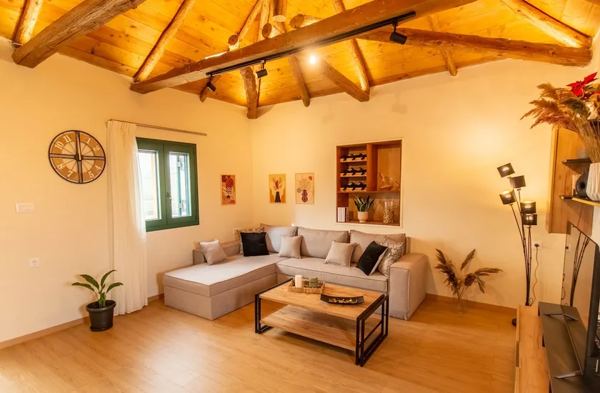 Wine Senses - Stay next to a Family Winery - Image 1