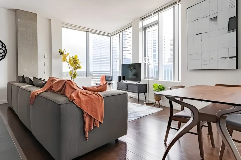 2BR+Den Penthouse | Gym, Pool |Bellevue| Sophari A - Image 1