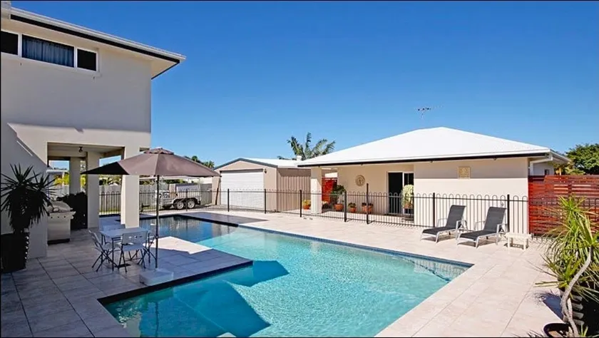 PJ's Poolhouse. a relaxing retreat by the pool. - Image 1
