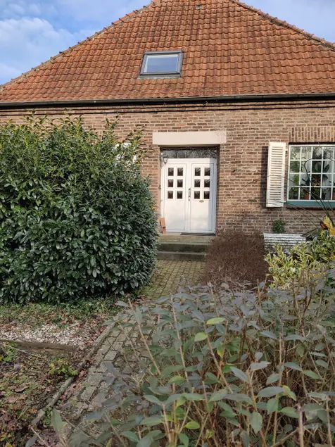Apartment in the old manor house - Image 1