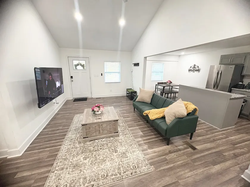 The Urban Cottage - Image 1