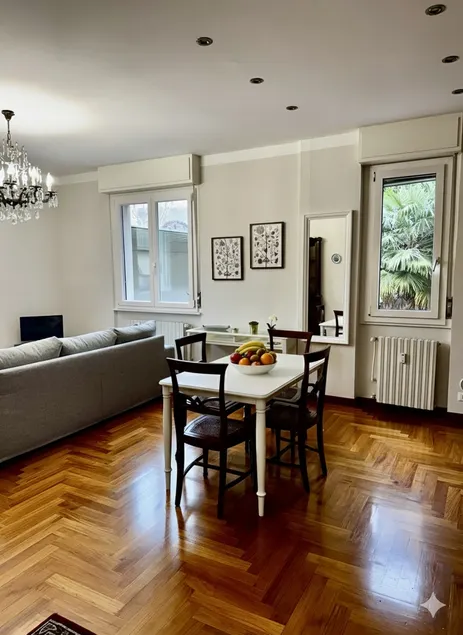 Charm and comfort in the heart of Voghera - Image 1