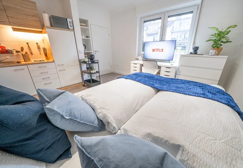 FOR 2, kitchen, smart TV, Internet, quiet - Image 1