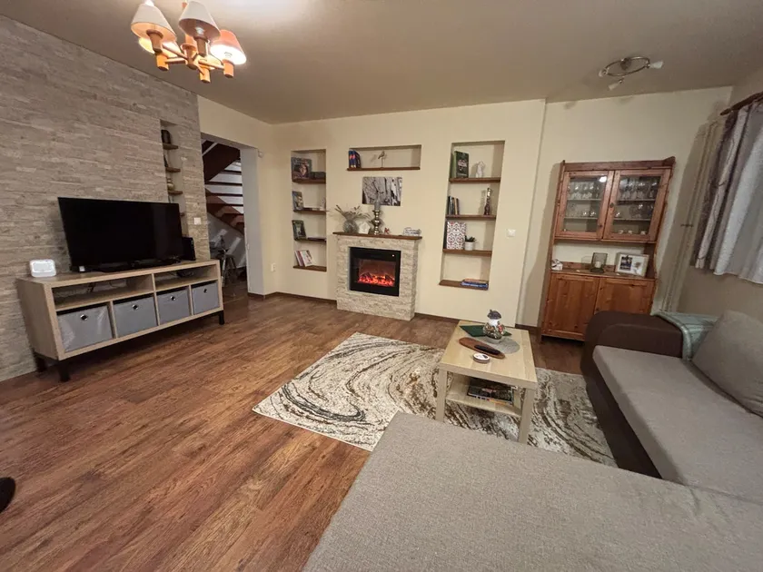 Oliver's House - Image 1