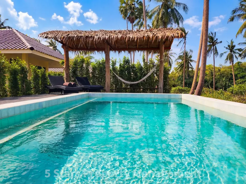 Brutal Boho 3: Jungle, Soft Bed, 5 min drive beach - Image 1