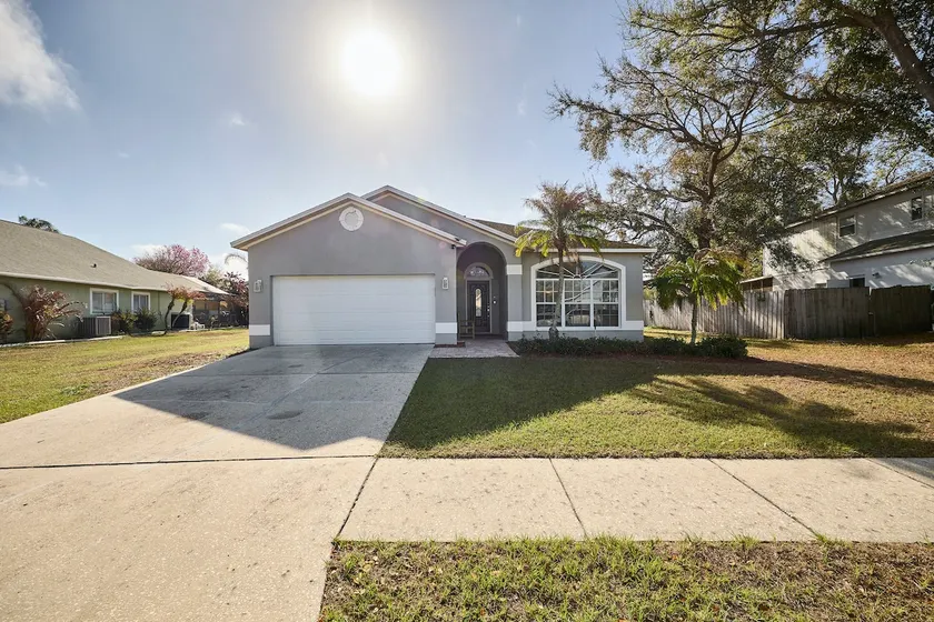 Cozy Quiet Spacious Private and Clean in Valrico - Image 1