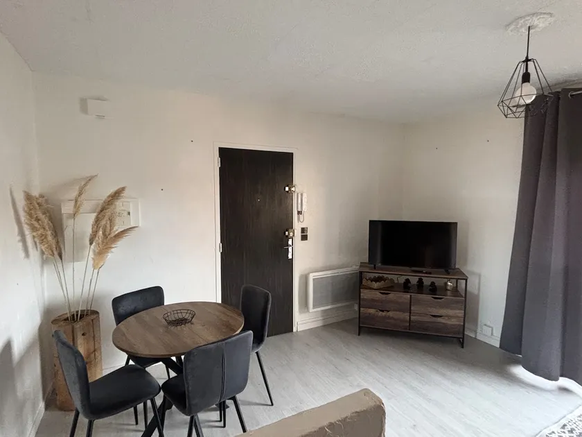2-bedroom apartment in Cazères for 2 to 4 people - Image 1