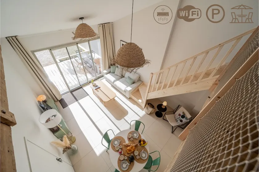 L'Escapade du Coq: loft and terrace in Saintes. - Image 1